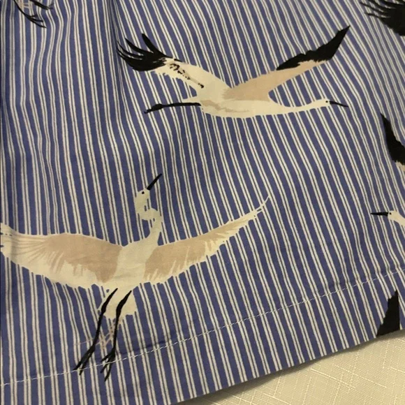 Who What Wear blue & white striped pleated midnskirt SZ 16 A-line w/crane bird - Picture 11 of 11